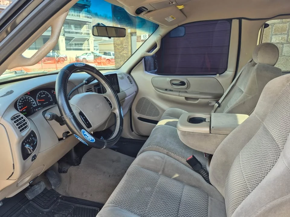 2001 Ford F-150 10th Gen - Image 7 of 11