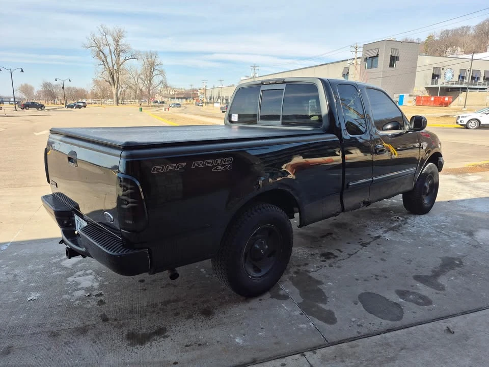 2001 Ford F-150 10th Gen - Image 4 of 11