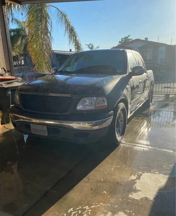 2001 Ford F-150 10th Gen - Image 11 of 14