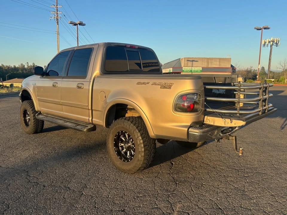 2001 Ford F-150 10th Gen - Image 7 of 18