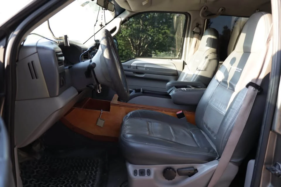 2001 Ford Super Duty 1st Gen - Image 5 of 8