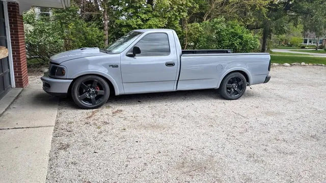 2001 Ford F-150 Regular Cab Long Bed