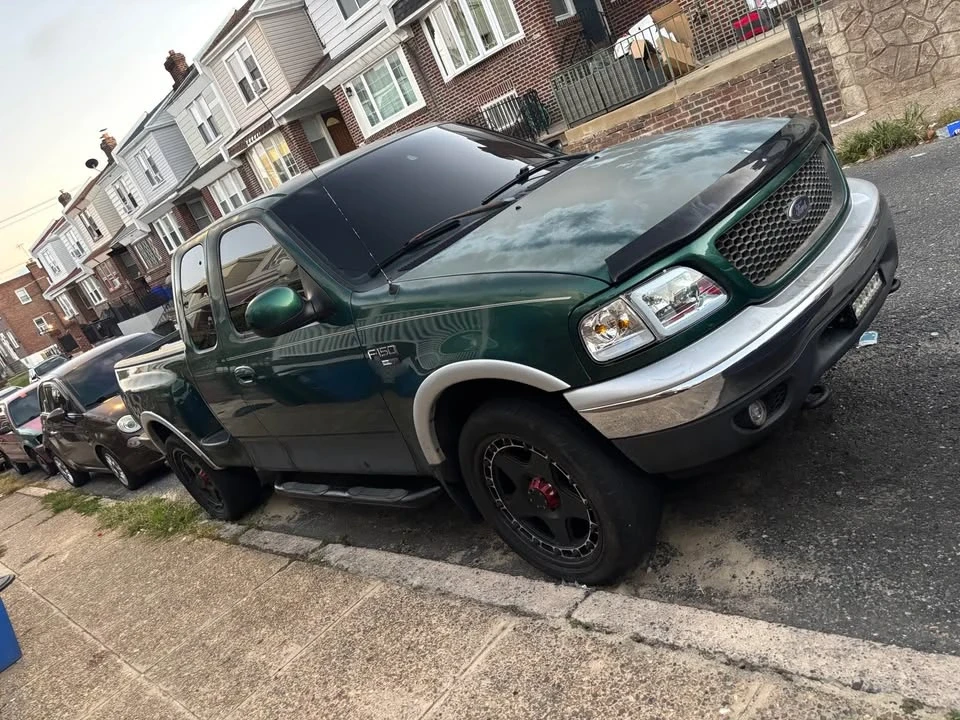 2001 Ford F-150 10th Gen - Image 2 of 4