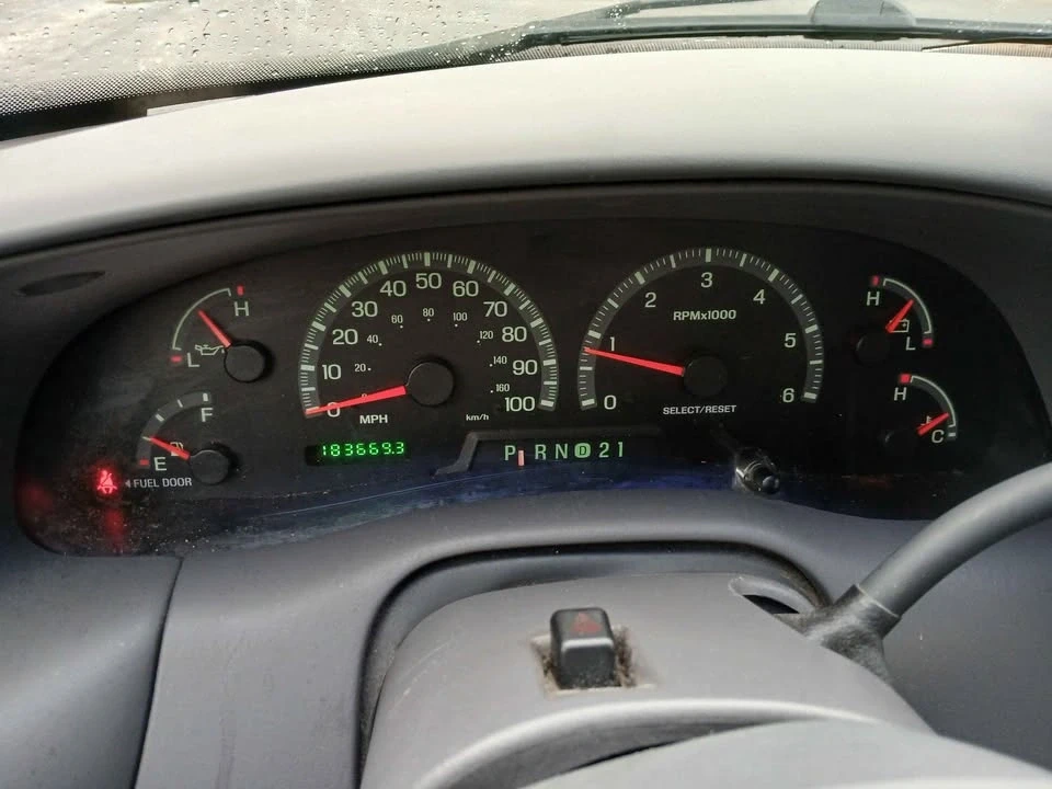 2001 Ford F-150 10th Gen - Image 17 of 18