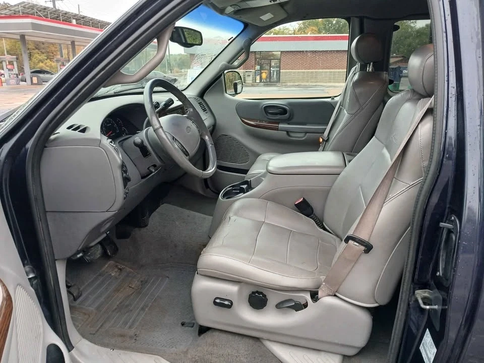 2001 Ford F-150 10th Gen - Image 9 of 18