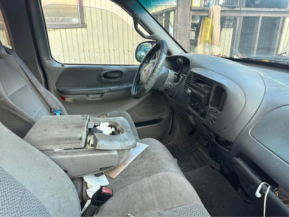 2001 Ford F-150 10th Gen - Image 4 of 5