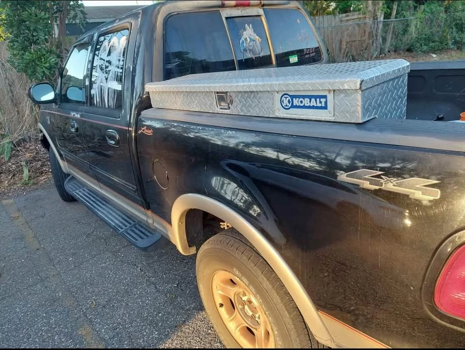 2001 Ford F-150 10th Gen - Image 2 of 7