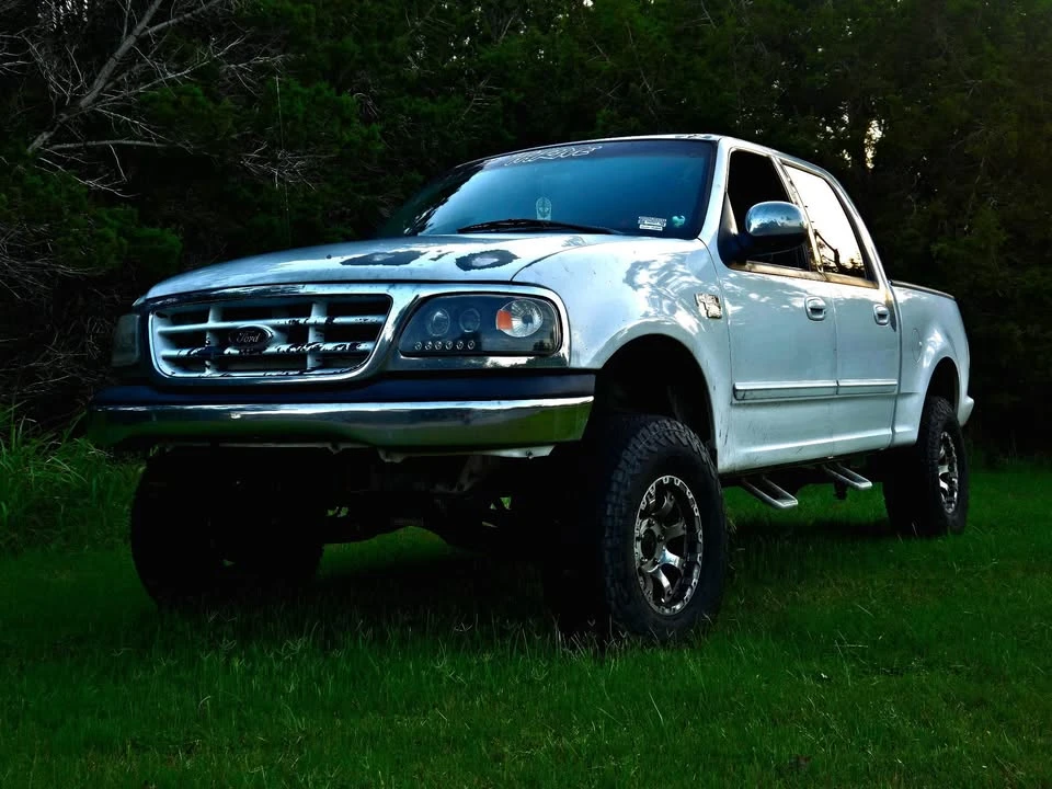 2001 Ford F-150 10th Gen - Image 3 of 8