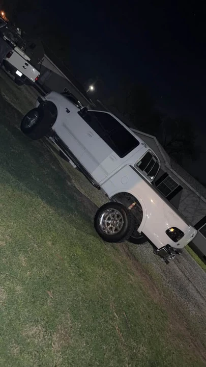 2001 Ford F-150 10th Gen - Image 2 of 3
