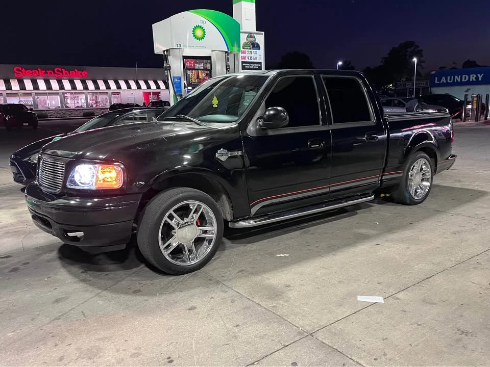 2001 Ford F-150 10th Gen - Image 7 of 20