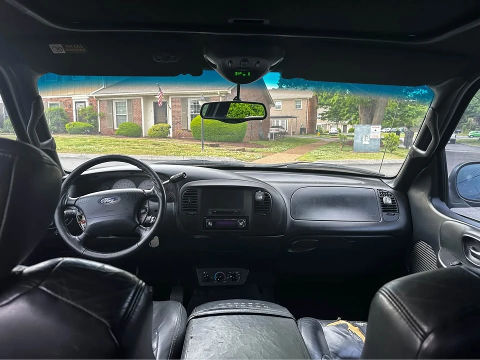 2001 Ford F-150 10th Gen - Image 11 of 13