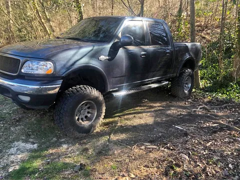 2001 Ford F-150 SuperCrew Cab King Ranch