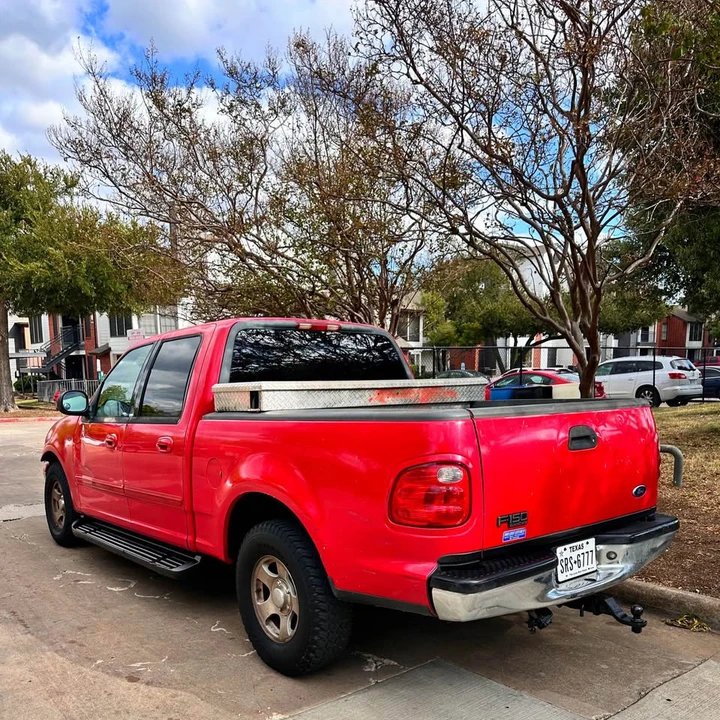2001 Ford F-150 10th Gen - Image 6 of 12