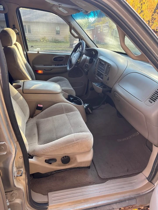 2001 Ford F-150 10th Gen - Image 3 of 8