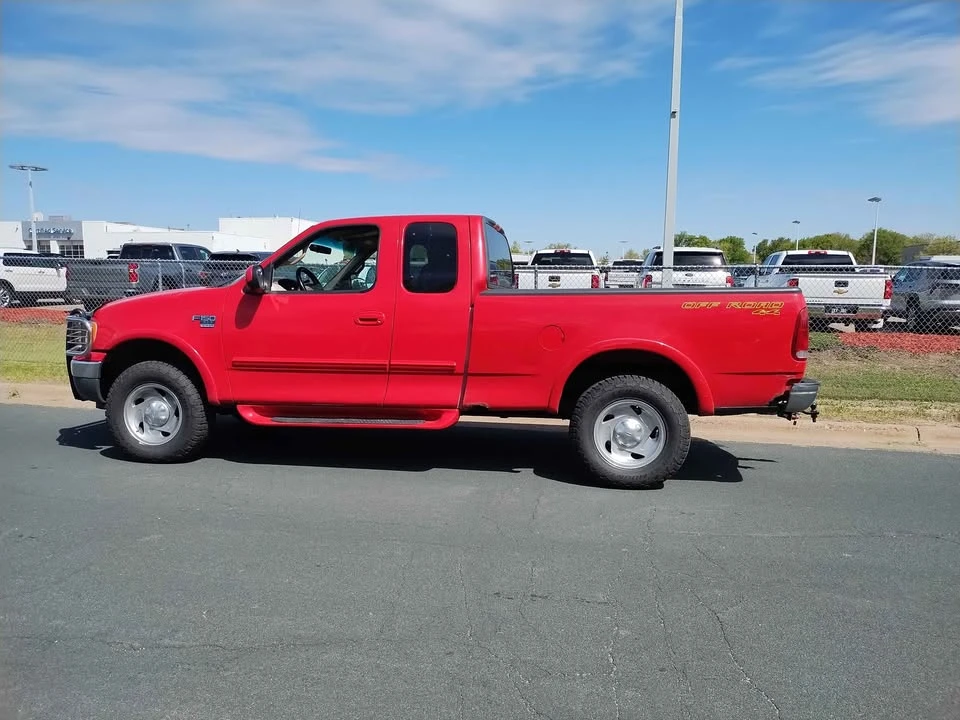 2001 Ford F-150 10th Gen - Image 6 of 12
