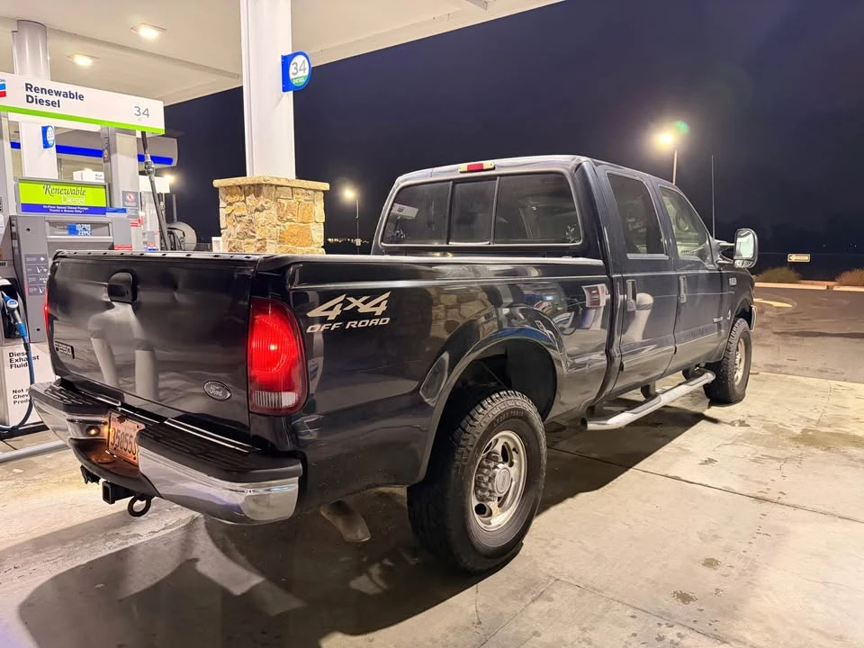 2001 Ford Super Duty 1st Gen - Image 2 of 7