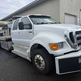 2001 Ford F650