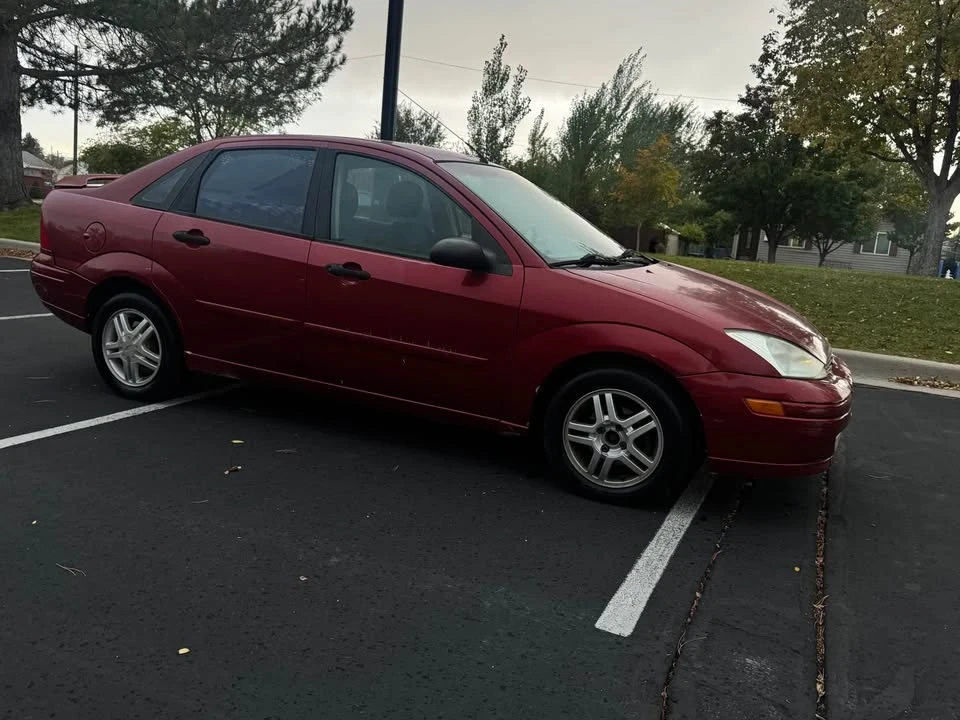 2001 Ford Focus 1st Gen - Image 2 of 8
