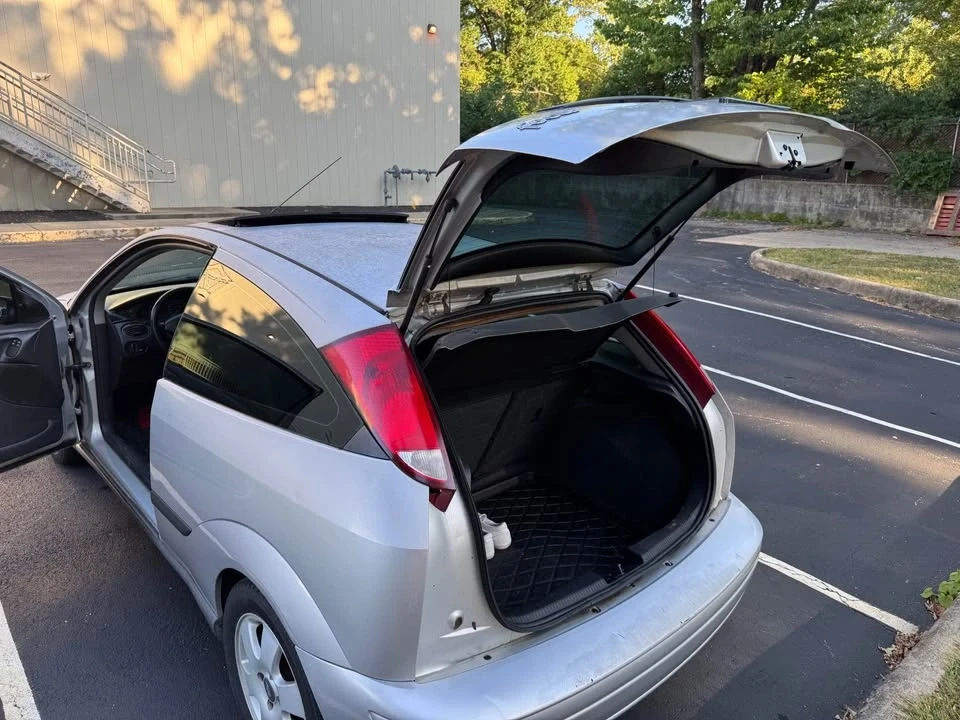 2001 Ford Focus 1st Gen - Image 16 of 18
