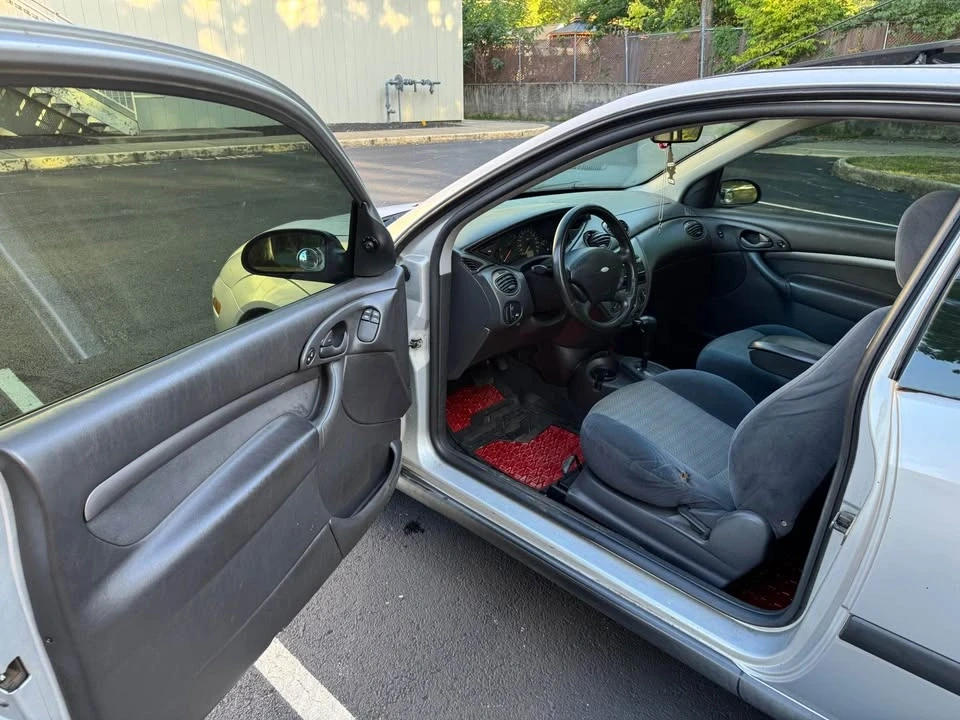2001 Ford Focus 1st Gen - Image 7 of 18