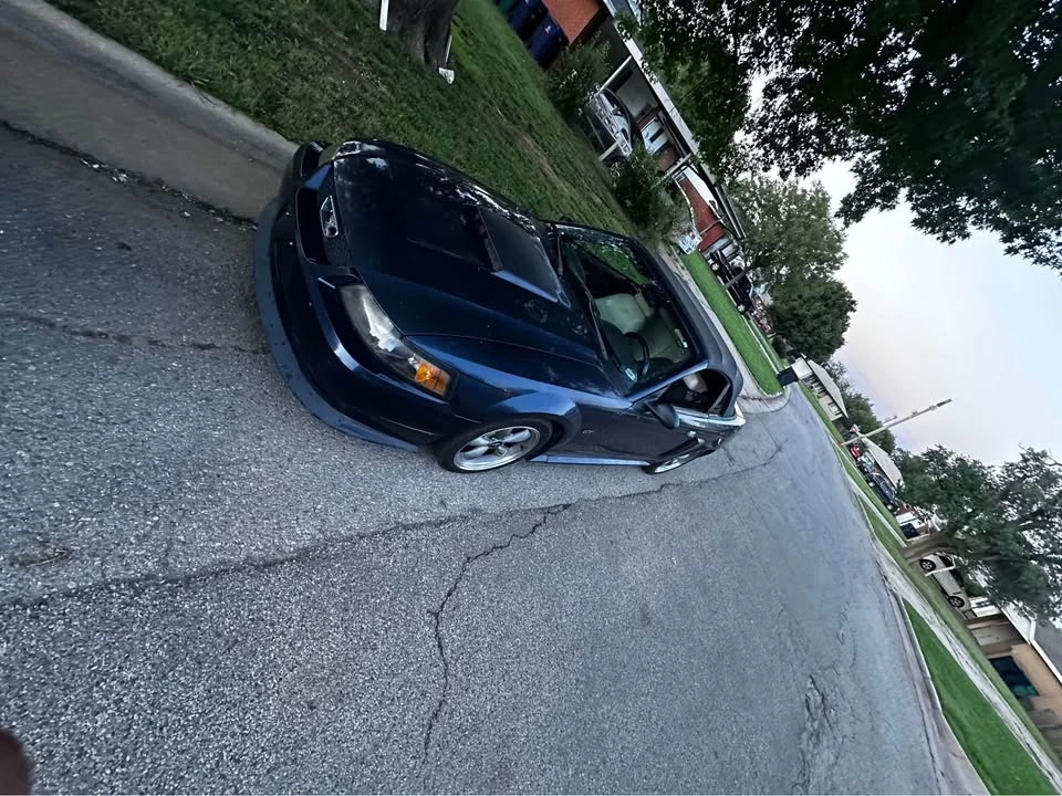 2001 Ford GT 1st Gen - Image 4 of 4