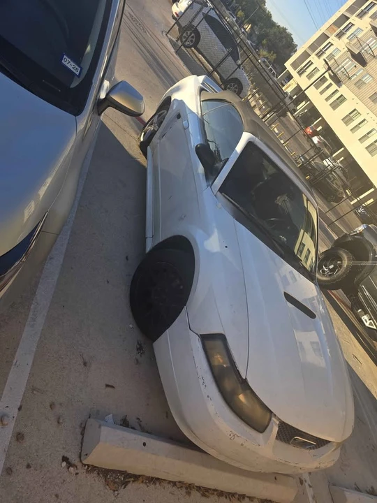 2001 Ford GT 1st Gen - Image 6 of 6