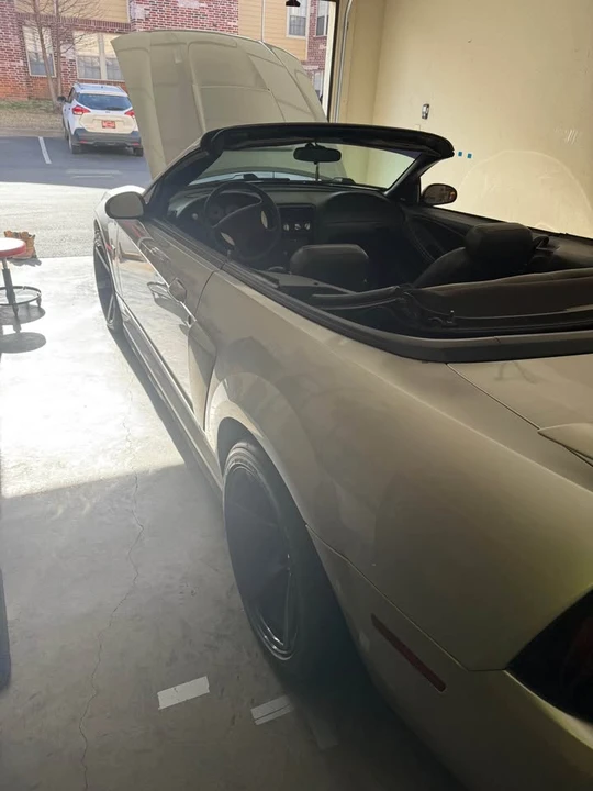 2001 Ford GT - Image 6 of 11