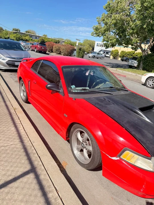 2001 Ford GT - Image 2 of 4