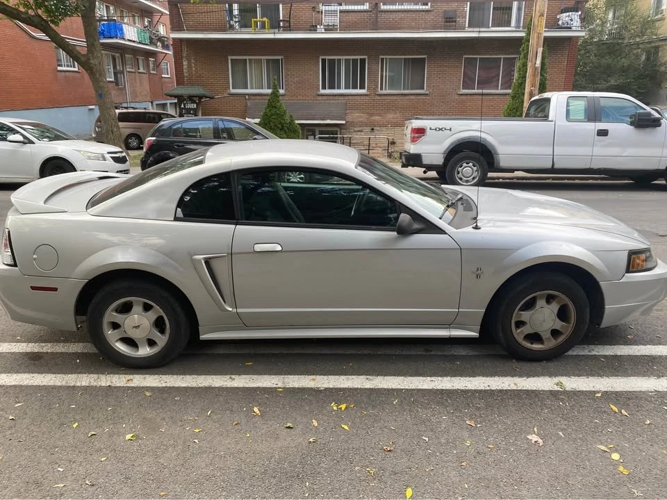2001 Ford SN95 Mustang - Image 3 of 3