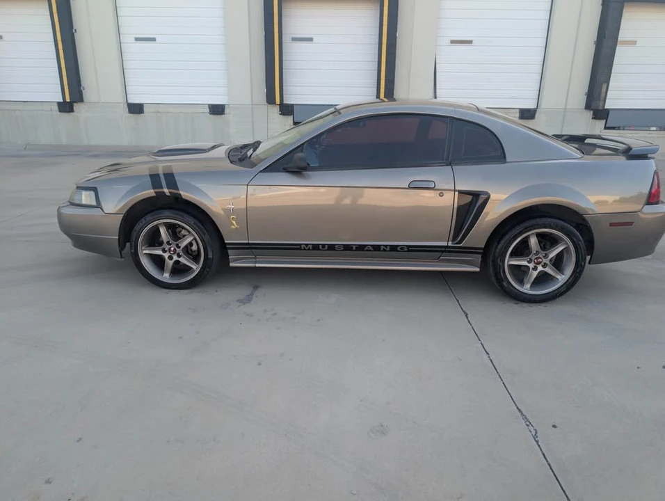 2001 Ford SN95 Mustang - Image 3 of 6