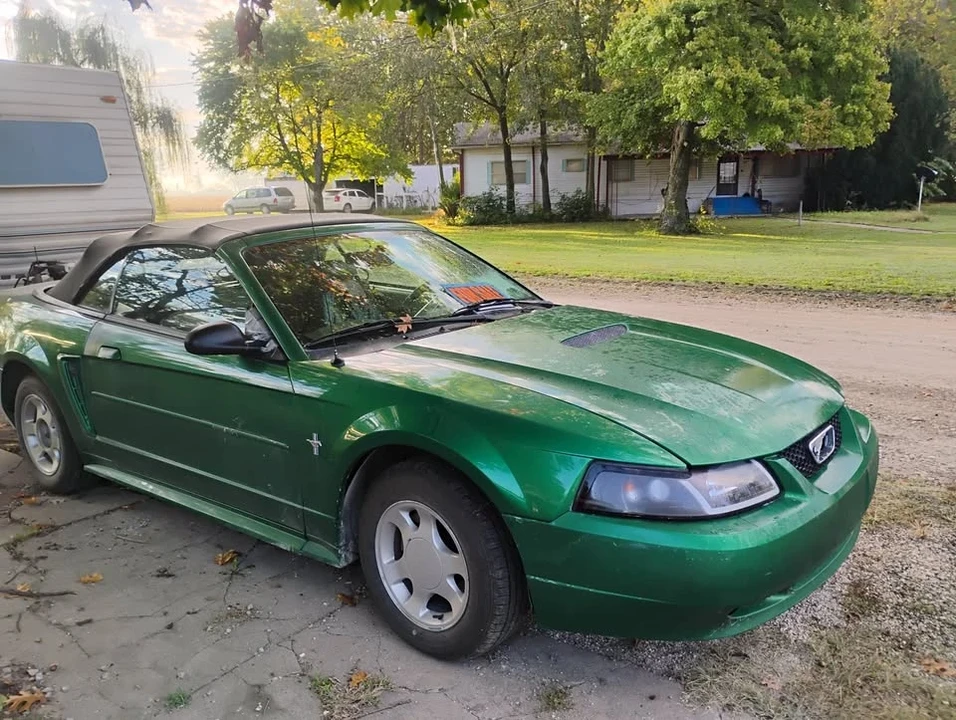 2001 Ford SN95 Mustang - Image 8 of 10