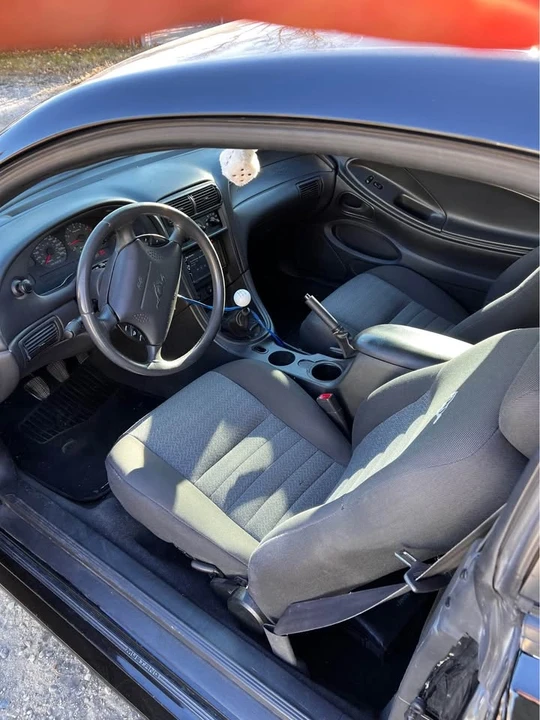 2001 Ford SN95 Mustang - Image 3 of 9