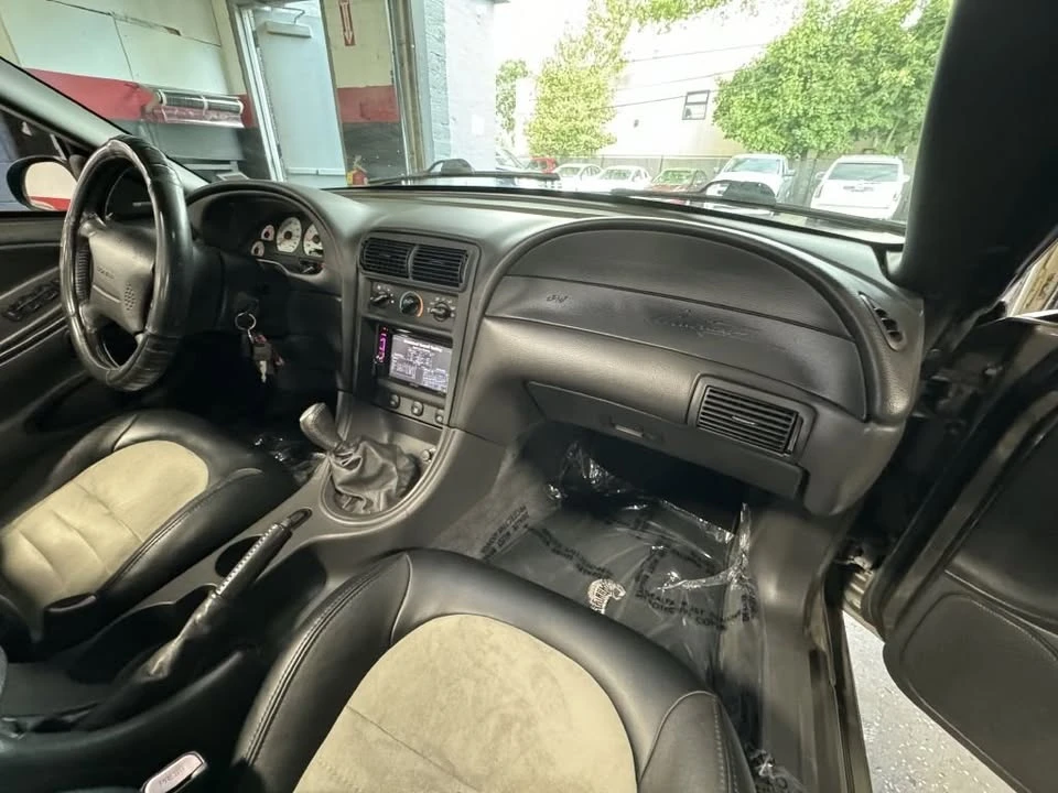 2001 Ford SN95 Mustang - Image 17 of 20