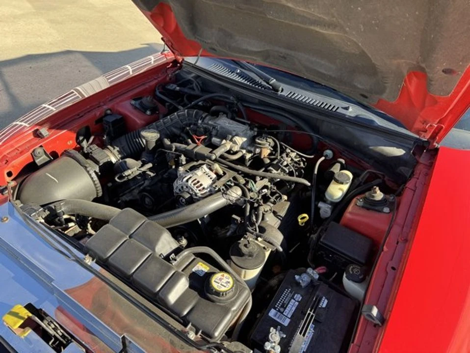 2001 Ford SN95 Mustang - Image 12 of 20