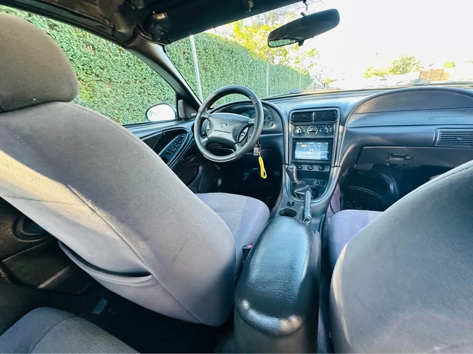 2001 Ford SN95 Mustang - Image 14 of 16