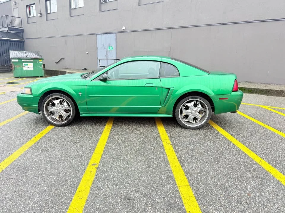 2001 Ford SN95 Mustang - Image 8 of 10