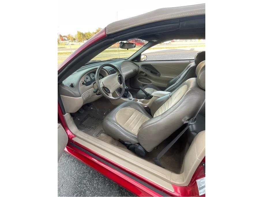 2001 Ford SN95 Mustang - Image 11 of 20