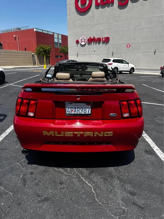 2001 Ford SN95 Mustang - Image 2 of 4