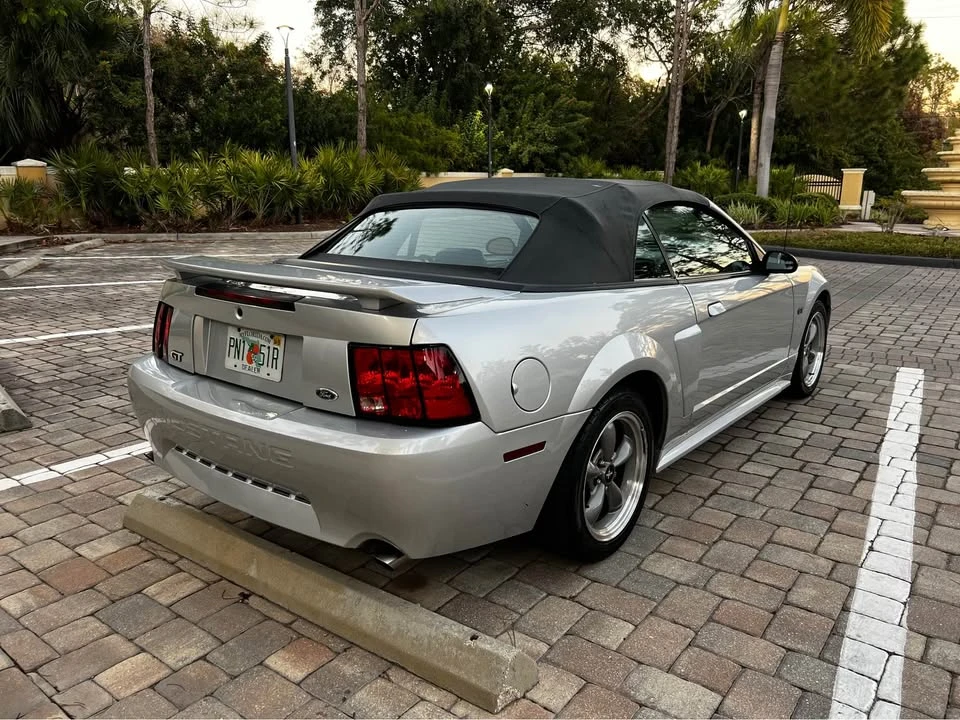 2001 Ford SN95 Mustang - Image 18 of 20