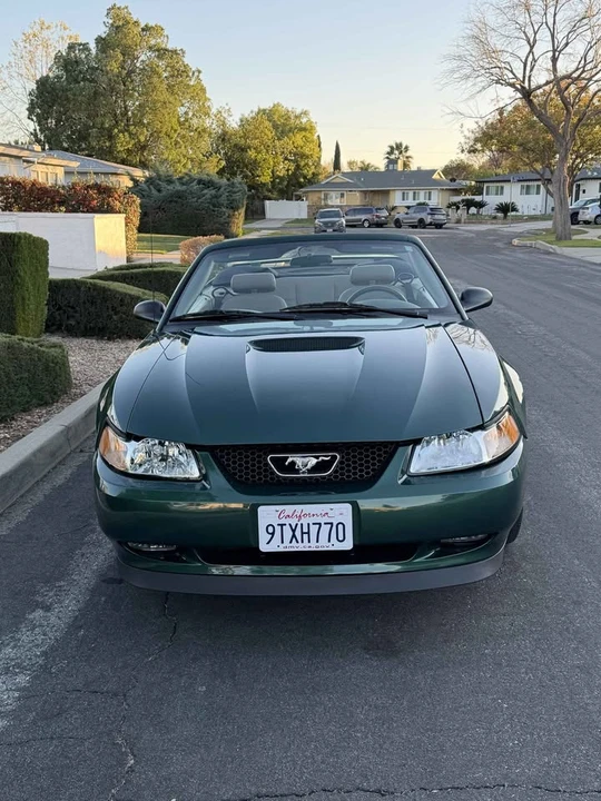 2001 Ford SN95 Mustang - Image 2 of 11