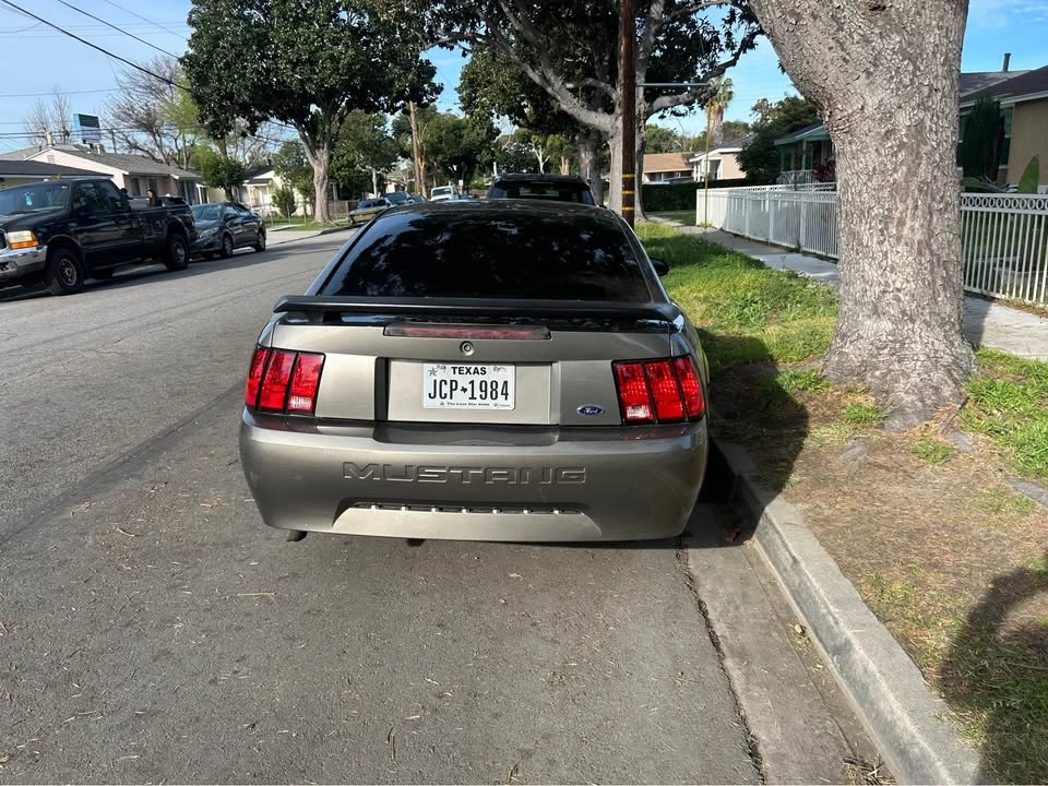 2001 Ford SN95 Mustang - Image 5 of 9