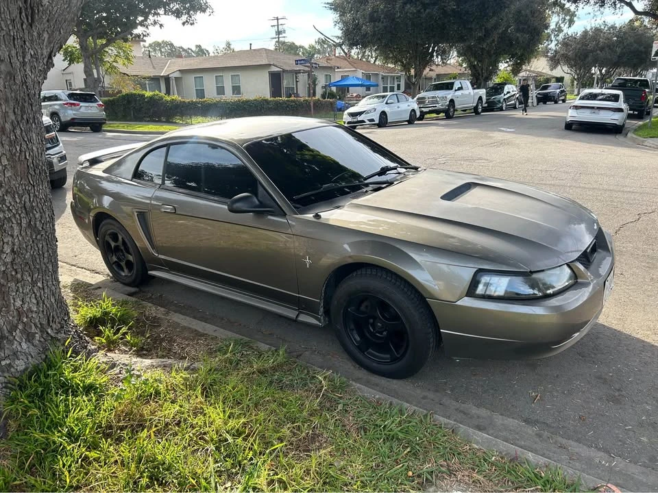 2001 Ford SN95 Mustang - Image 3 of 9