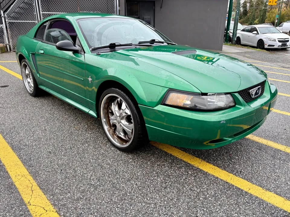 2001 Ford SN95 Mustang - Image 4 of 17