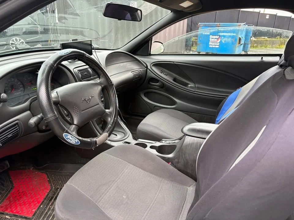 2001 Ford SN95 Mustang - Image 12 of 17