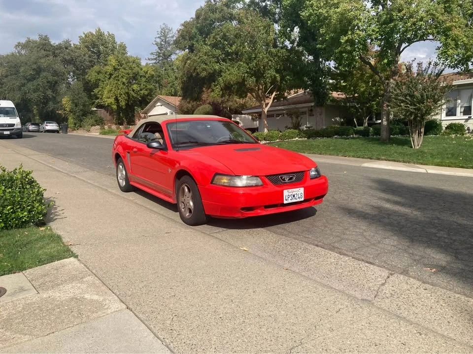 2001 Ford SN95 Mustang - Image 4 of 4