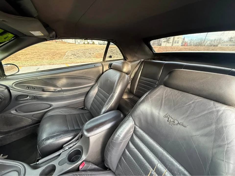2001 Ford SN95 Mustang - Image 2 of 16