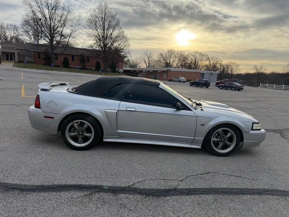 2001 Ford SN95 Mustang - Image 10 of 16