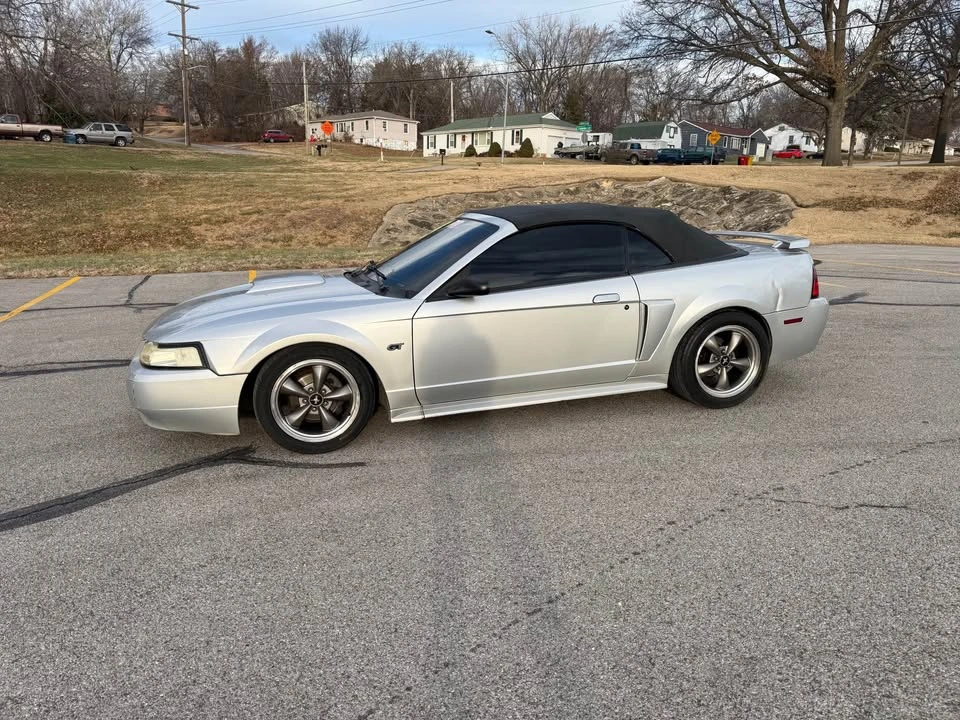 2001 Ford SN95 Mustang - Image 15 of 16