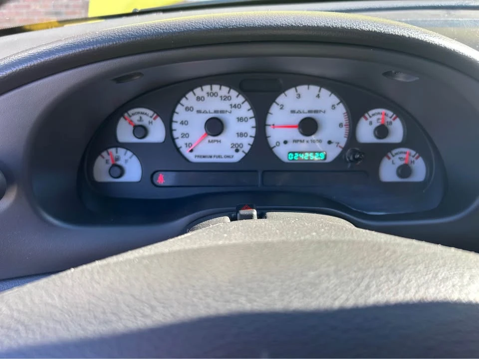 2001 Ford SN95 Mustang - Image 10 of 13