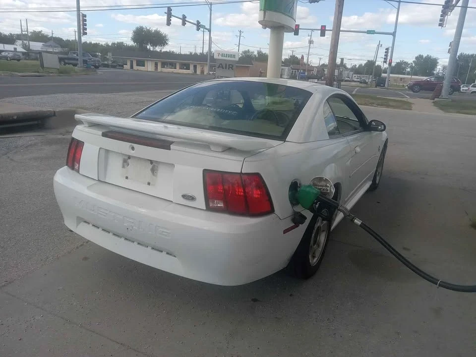 2001 Ford SN95 Mustang - Image 8 of 8